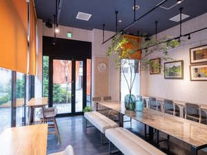 1階レストラン「TSUNAGU食堂」