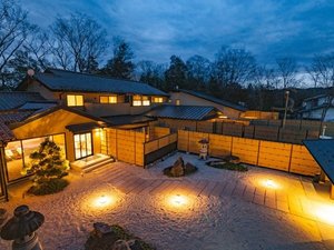 �y�G���g�����X�z���{�뉀���͎̌R���Ŕ���튴�����킦�܂��B