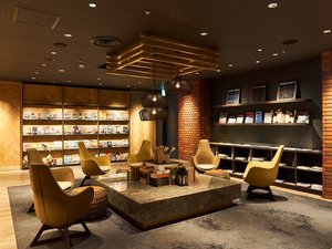 �y�X��:���ˁE�O��z�z�e���O���[�o���r���[����