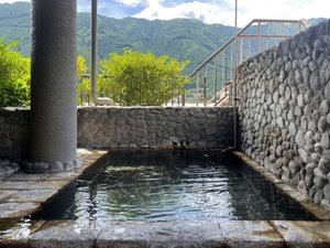 ▲美濃石露天風呂