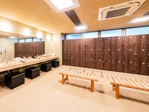 大浴場営業時間 【午前】6:00 〜 11:00 /【午後】14:00 〜 0:00