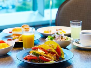 2026年4月2日より朝食ブッフェをリニューアル!タコスや和食、温製料理、アイスクリームまで楽しめます。