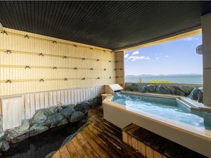 三河湾を一望!波の音と潮風に癒やされる絶景露天風呂