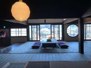 【山梨県八ヶ岳・清里エリアの高級大型貸別荘・コテージ・ログハウス・コンドミニアム】古民家宿 るうふ 峡之家