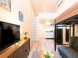 �y������:�����s�i�����w���ӁE�V�_���Ӂj�zTRIP POD TOJIN-MACHI