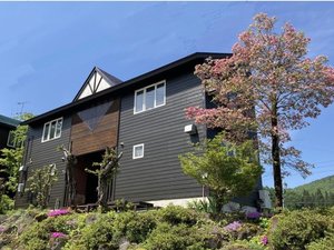 コテージ ナースログ 外観