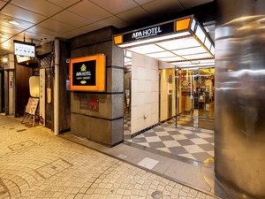 �z�e������