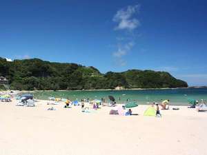 最寄の外浦海水浴場は車で約5分