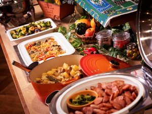 �y�[�H���z���[���b�p�E�A���v�X�̎R�������v���~�A���E���]�[�g�E�u�b�t�F