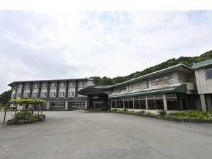 いこいの村 ヘリテイジ美の山 外観