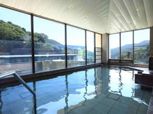 6階 展望大浴場【温泉】源泉豊富な湯あみと四季折々の眺望をご堪能下さい。