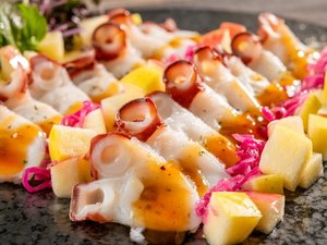 【青森の秋ビュッフェ】蛸とりんごのカルパッチョ トリュフソース(9月〜11月)
