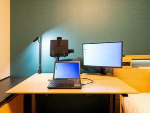 【コンセプトルーム】デスク