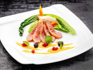 ディナーメニュー一例(肉料理)