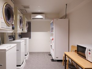 ランドリー/電子レンジ/電子レンジ
