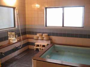 男性用浴室 沸かし湯です