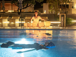 Night Floating Sound Bath