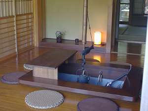 【山梨県富士五湖エリアの露天風呂付き貸別荘・ヴィラ】やすらぎの別邸 四季亭