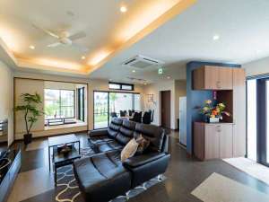 【沖縄県名護市の貸し別荘・コテージ・ヴィラ・コンドミニアム】スムイデテラスH