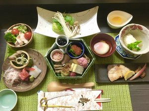 朝食一例(お正月)