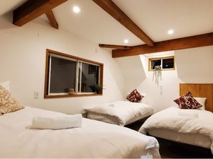 INAKA HAKUBA̎{ݎʐ^1