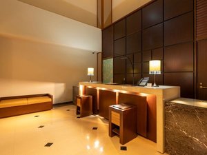 *[�t�����g]����2F�ɂ������܂��B�G���x�[�^�[�������͊K�i�łǂ���