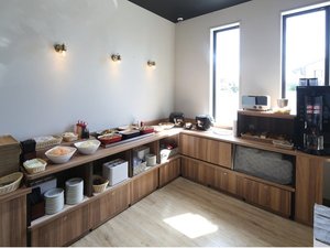 和洋無料朝食バイキング 6:30〜9:00(最終補充時刻8:30)