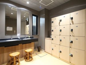 脱衣場