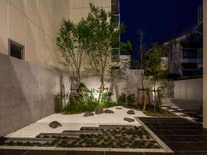 <館内>庭園