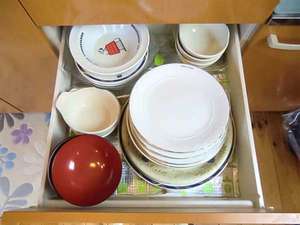 ・各種食器取り揃えております