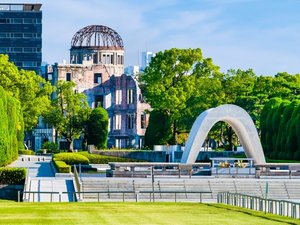 【当館から徒歩約20分】平和記念公園・原爆ドーム