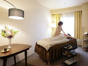 【アロマリラクゼーション】リラックス効果を高め、心身共に癒しのひと時をご提供いたします。