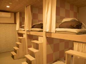 【和歌山県の激安ホテル・ゲストハウス・カプセルホテル】ジェイホッパーズ熊野湯峰ゲストハウス