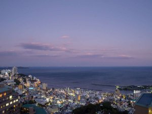 �i�ρ��M�C�̖�i�Ɛ���