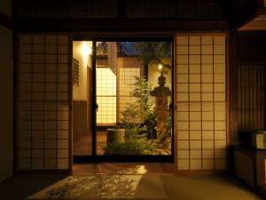 【京都府のお子様連れ三世代家族旅行向けの一戸建て貸切京町家】京町家 雅 宮木邸