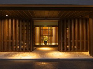 [ŁX̔ӎ`Hh@̏h꞊̎ʐ^