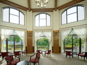 【静岡県伊豆高原の高級ホテル・高級旅館】伊豆高原温泉ホテル 森の泉