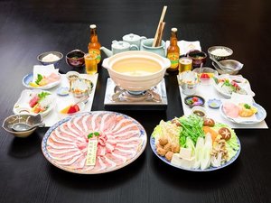 *【紀州うめぶたのしゃぶしゃぶ会席】上質な脂と甘み広がる紀州うめぶたを前菜やお刺身とともにご堪能。