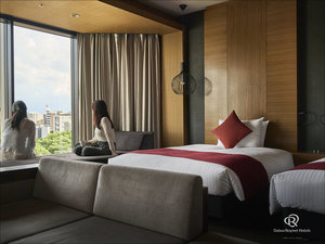 _CClbgze PREMIER̎{ݎʐ^1