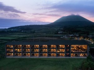 �ܓ����g���[�g ray by ���̒m�V�̎ʐ^