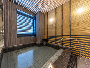 �j���嗁��E�I�V���C