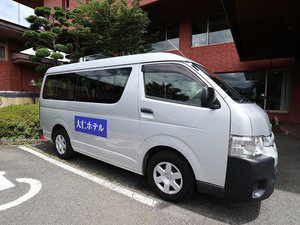 ��m�w�̃z�e���Ԃ̖������}��荏�ɍs���Ă���܂��̂ŁA�d�Ԃł����S�ł��B