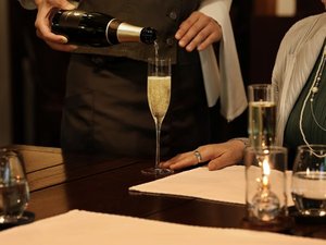 【記念日プラン】大切な記念日を、セラヴィの心づくしのおもてなしで。スパークリングワイングラス1杯付き