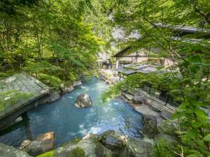 【露天風呂付き客室のある宿】黒川荘