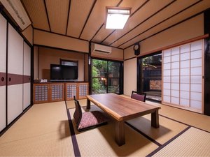 【ひぐらし】離れ客室_6畳+4畳半_露天風呂付き 四季を感じる和室、自然との対話を楽しむ