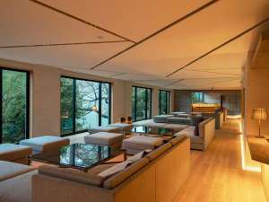 �y���r�[�z�X�̃p�m���}�r���[�𒭂߂Ȃ���`�F�b�N�C��