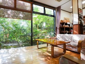 �y�ٓ��C���[�W�z