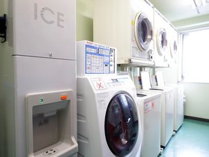 コインランドリー