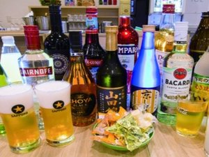 ウェルカムドリンク(15時〜20時)アルコール・ソフトドリンクをご用意してます。(御一人様1杯サービス)