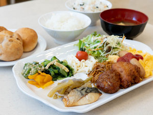 朝食